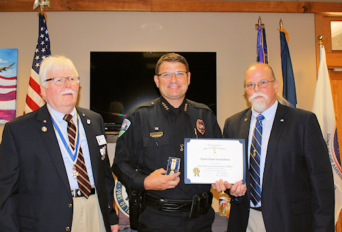 J. Eric Irby presented the SAR Law Enforcement Award to APD Chief Chad Gremillion. Gremillion began his law enforcement career at Alexandria Police Department in 1995. From 1999-2023, he served as a Louisiana State Trooper in Troop E. On 5 April 2023, Alexandria Jacques Roy appointed Gremillion as Interim Chief.